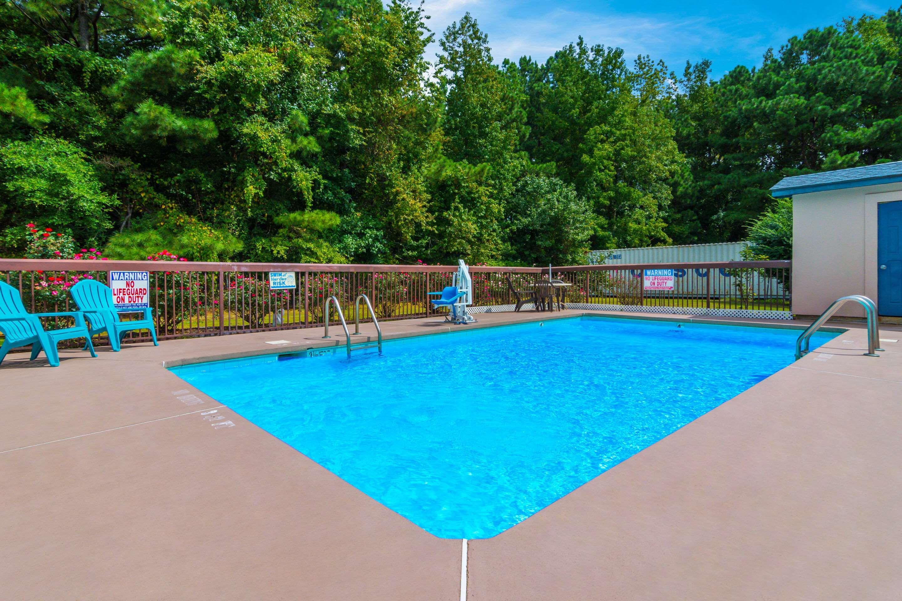 Econo Lodge Battleboro - Rocky Mount I-95 Exteriör bild
